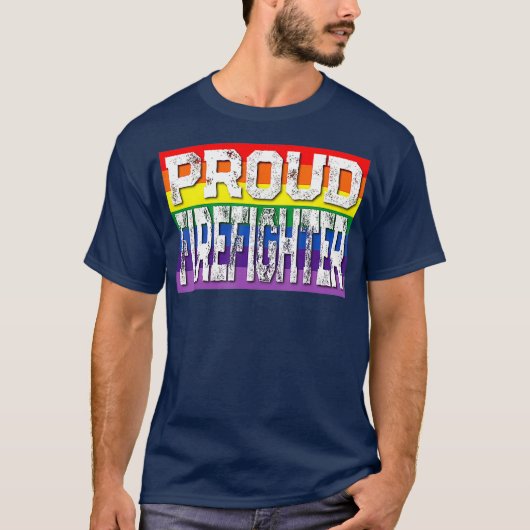 LGBTQ Proud Firefighter Gay Pride Rainbow T-Shirt (Vorderseite)