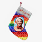 LGBTQ Rainbow Flag Gay Pride Flag Foto Name Que Kleiner Weihnachtsstrumpf (Vorderansicht (hängend))