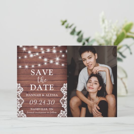 LGBTQ Rustic Lights Foto Save the Date Karte (Stehend Vorderseite)