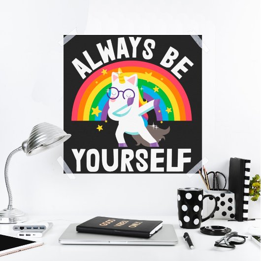 LGBTQ Stolz Sei immer selbst Regenbogen-Einhorn Poster