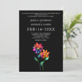 🌈 LGBTQ Vow Bloom Petals & Pride  Einladung (Stehend Vorderseite)