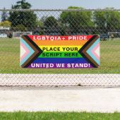 LGBTQIA+ "United We Stand" PRIDE PERSRNALIZIERT Banner (Insitu)