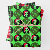 LGM in einer Weihnachtsmannmütze Niedliches Sortim Geschenkpapier Set (Beispiel)