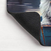 Lhasa Apso auf einem Paddle: Ein Landschaftliches  Mousepad (Ecke)