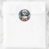 Lhasa Apso Dog Portrait mit Blume Runder Aufkleber (Tasche)