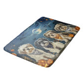 Lhasa Apso Halloween Spooky Badematte (Schrägansicht)