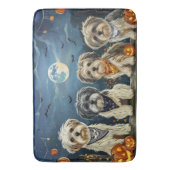 Lhasa Apso Halloween Spooky Badematte (Vorderseite Vertikal)
