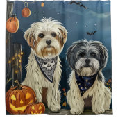 Lhasa Apso Halloween Spooky Duschvorhang (Vorderseite)