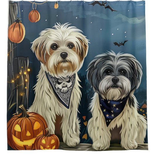 Lhasa Apso Halloween Spooky Duschvorhang (Vorderseite)