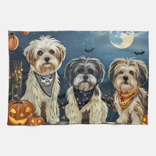 Lhasa Apso Halloween Spooky Geschirrtuch (Horizontal)