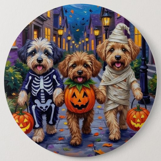 Lhasa Apso Trick-or-Treating in Halloween-Kostümen Button (Vorderseite)