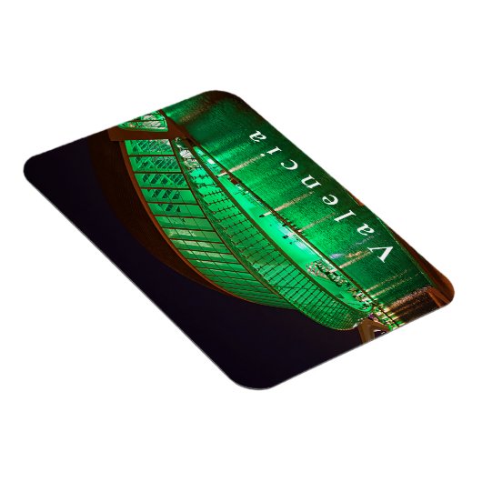 L'Hemisfèric im Abend. Magnet (Rechte Seite)