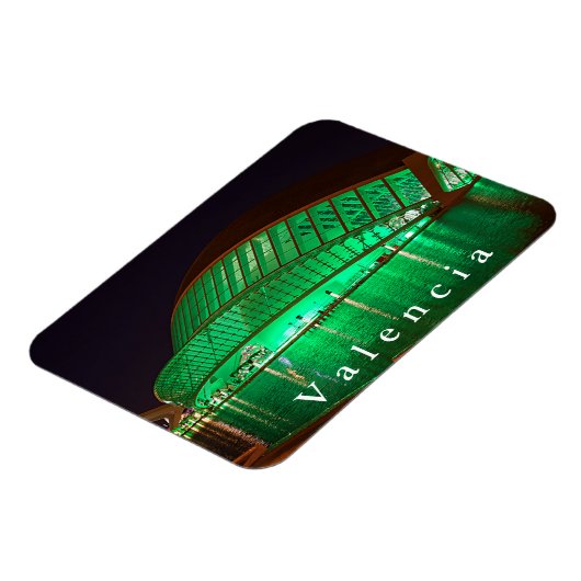 L'Hemisfèric im Abend. Magnet (Linke Seite)