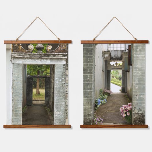 Li Garden Series: Corridors of Tranquility Wandteppich Mit Holzrahmen (Doppelt)