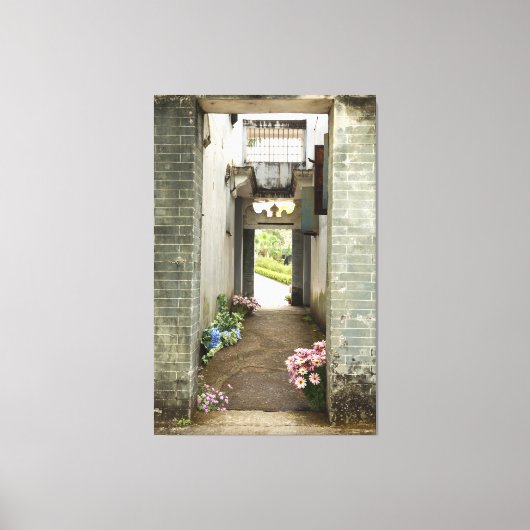 Li Garden Series: Floral Corridor  Leinwanddruck (Vorderseite)