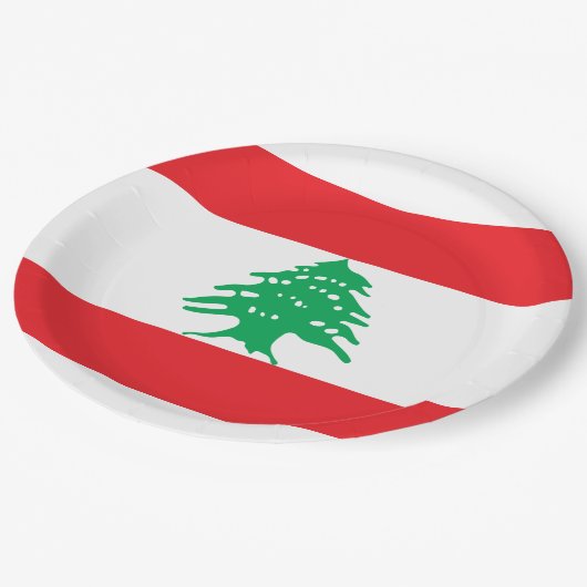 Libanesische Flagge (Libanon-Flagge) Pappteller (Schrägansicht)