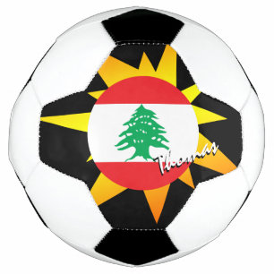 Libanon-Fußball und Libanonflagge / BANG Fußball