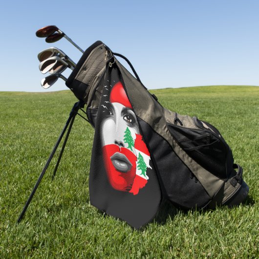 Libanonflagge und -karte im Gesicht eines Mädchens Golfhandtuch (Gras)