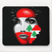Libanonflagge und -karte im Gesicht eines Mädchens Mousepad (Vorne)