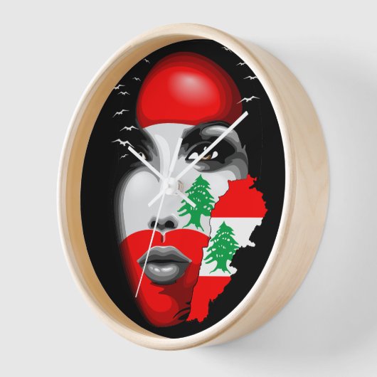 Libanonflagge und -karte im Gesicht eines Mädchens Uhr (Winkel)