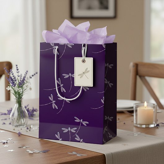 Libellen im Mittelschiff Mittlere Geschenktüte