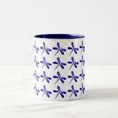 Libellen-Kunst Zweifarbige Tasse (Mittel)