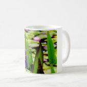 Libellenlotus und lila Blume Kaffeetasse (VorderseiteRechts)