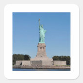 Liberty Enlightening the World Quadratischer Aufkleber (Vorderseite)