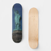 Liberty Enlightening the World - Statue of Liberty Skateboard (Vorderseite)
