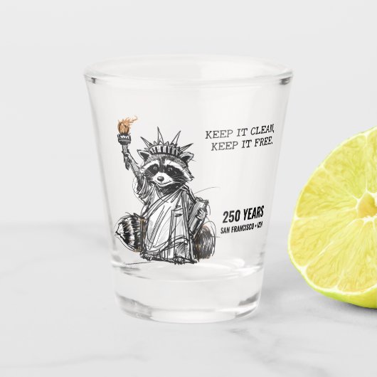 Liberty Raccoon San Francisco 250 Years Schnapsglas (Vorderseite)