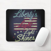 Liberty's Flame Lights Night Mousepad (Mit Mouse)