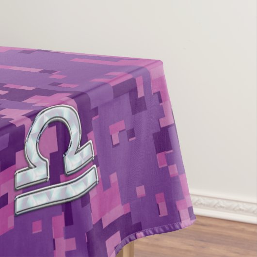 Libra Sign auf der digitalen Fuchsia-Camouflage Tischdecke (Beispiel)