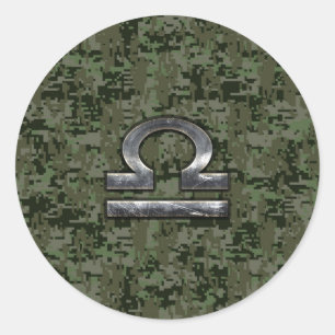 Libra Zodiac Sign auf Woodland Green digitale Camo Runder Aufkleber
