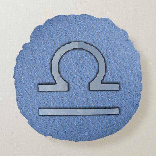 Libra Zodiac Symbol Element von Kenneth Yoncich Rundes Kissen (Vorderseite)