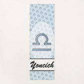 Libra Zodiac Symbol Element von Kenneth Yoncich Yogamatte (Vorderseite)