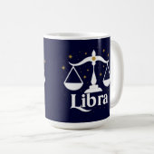 Libra Zodiac Symbol mit Sternen und Skala Kaffeetasse (VorderseiteRechts)