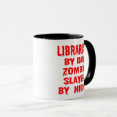Librarian Zombie Joke Tasse (VorderseiteRechts)