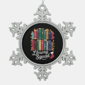 Library Squad Christmas Book Lovers Team Reading Schneeflocken Zinn-Ornament (Vorderseite)