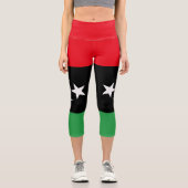 libysche Flagge Capri Leggings (Vorderseite)