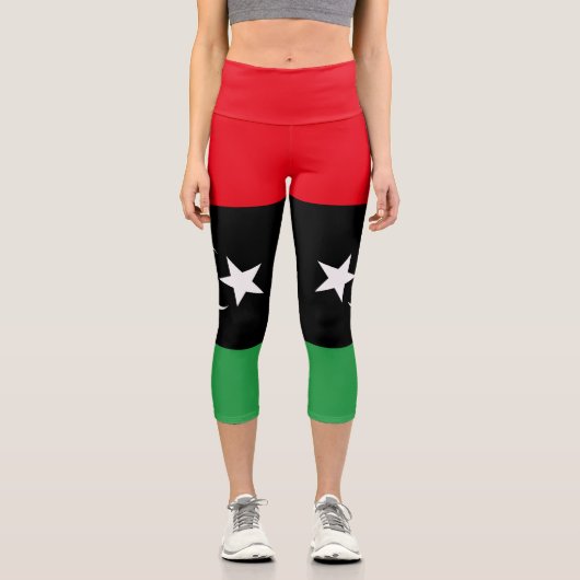 libysche Flagge Capri Leggings (Vorderseite)