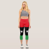 libysche Flagge Capri Leggings (Vorderseite)