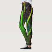 Licht kommt in den Wald. Leggings (Links)