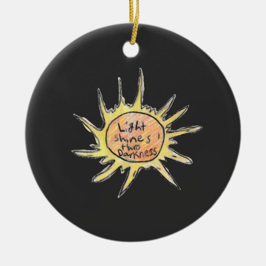 Licht strahlt durch Dunkelheit Keramik Ornament (Vorne)