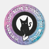 Licht sucht in Magnet von Dichterin Adiela Akoo (Vorne)