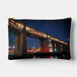 Licht unter der Brücke Zubehörtasche