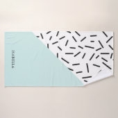 Lichtblau und geometrisches Muster Personalisiert Badehandtuch (Badehandtuch)