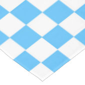 Lichtblau und weiß kariertes Prüfbrett-Muster Tischdecke (Schrägansicht)