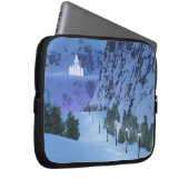 Lichtdurchlauf Laptopschutzhülle (Vorne Rechts)