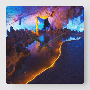 Lichter in der Reed Flute Cave, China Quadratische Wanduhr