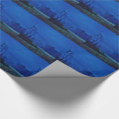 Lichter in einem blauen Berg-Nebel Geschenkpapier (Ecke)